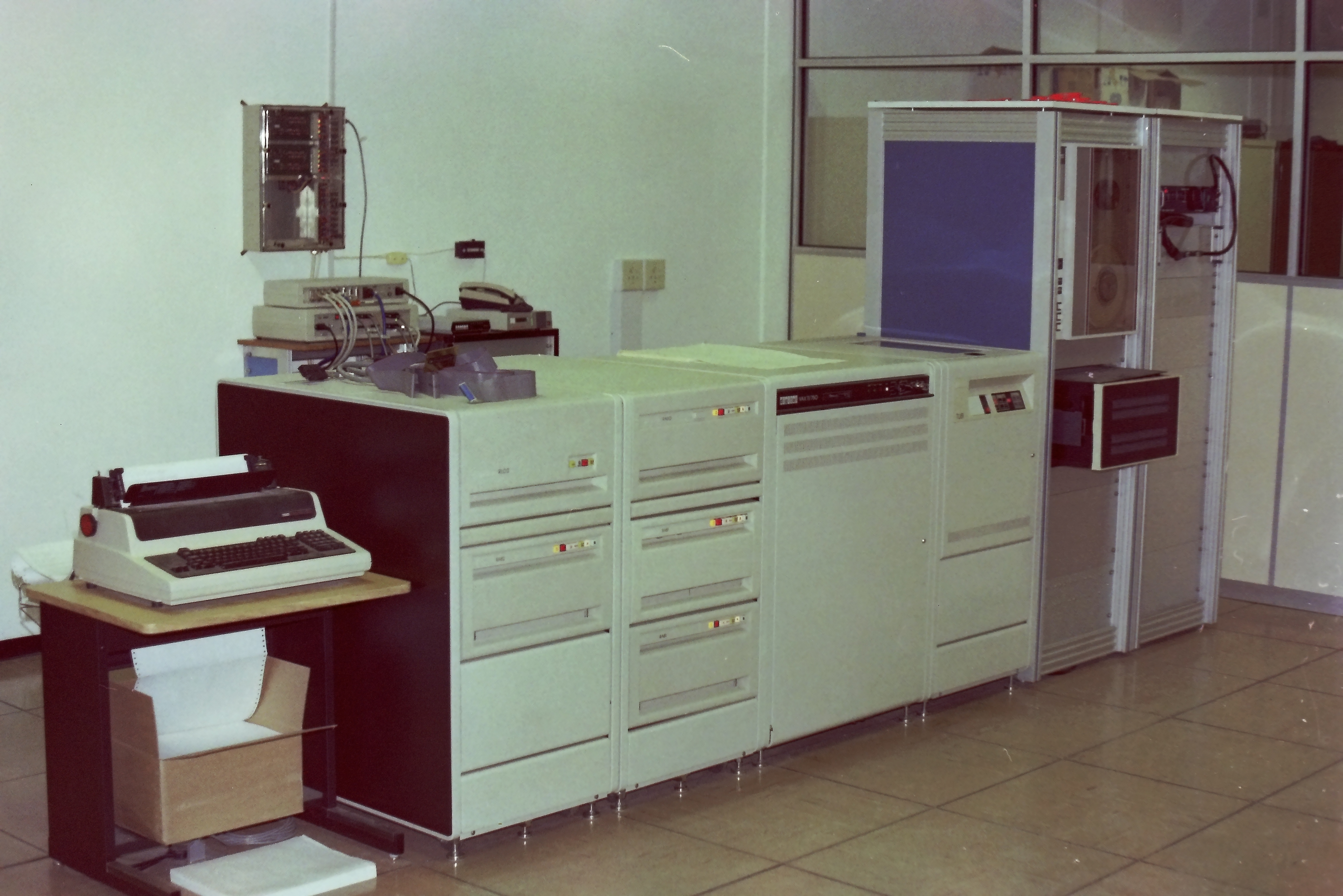 Tour of National Accelerator Centre