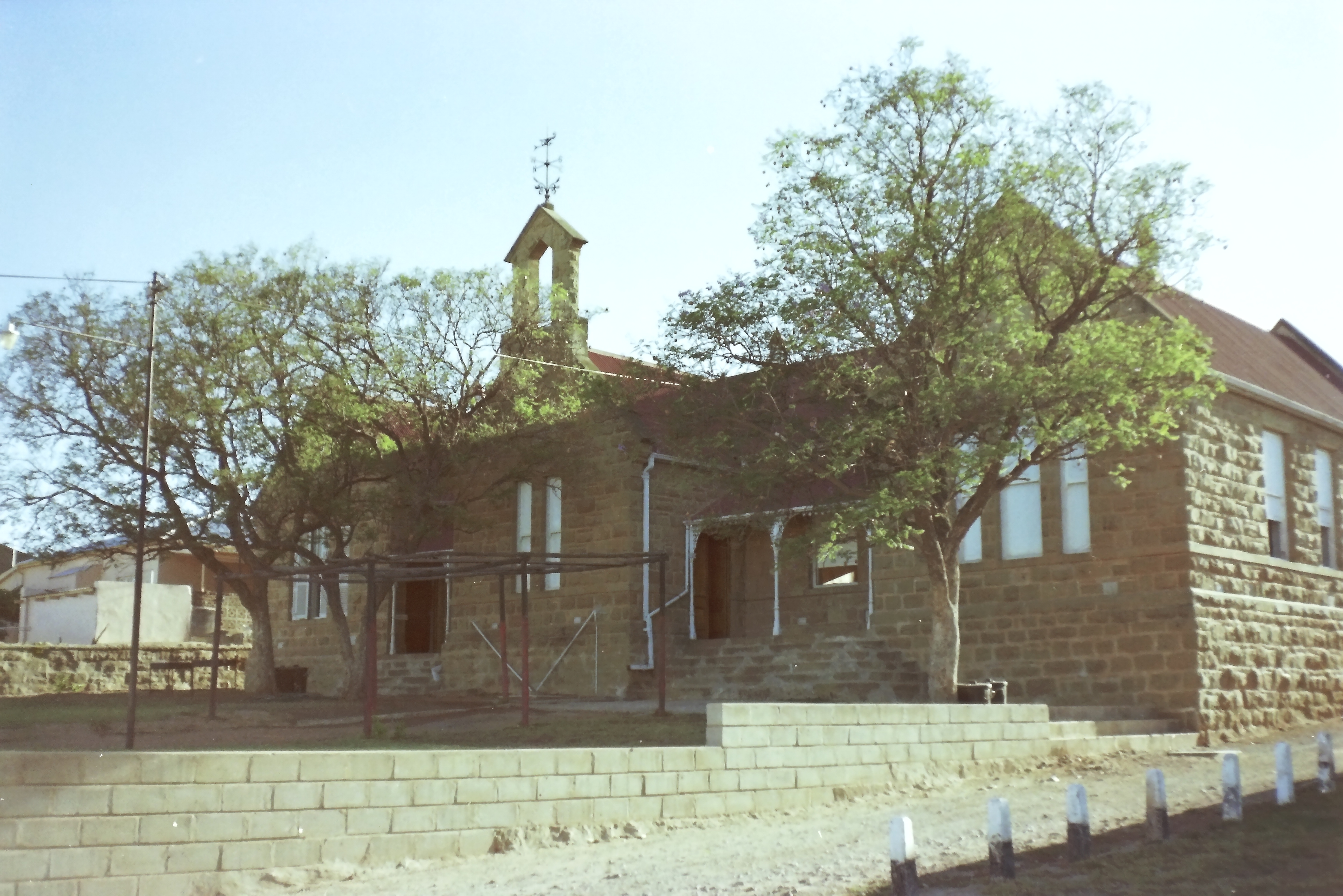 Ghost House Youth Hostel in Oudtshoorn